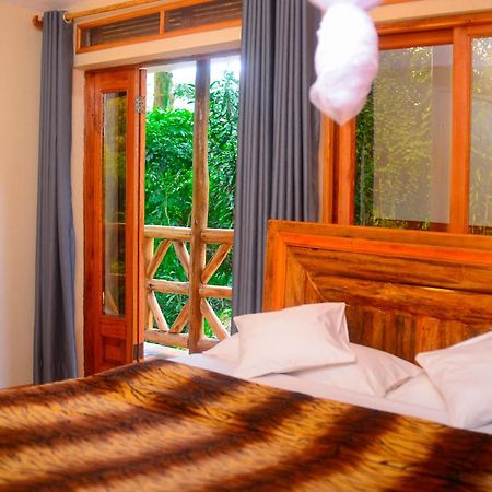 Supreme Adventure Park Bunyonyi Hotel Kabale Bilik gambar